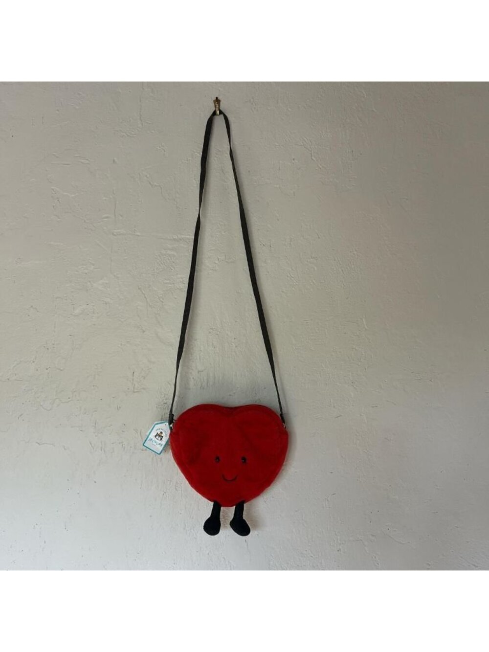 Nwt Wearable Jelly Cat heart